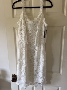 Women’s  Cartise White Lace NWT